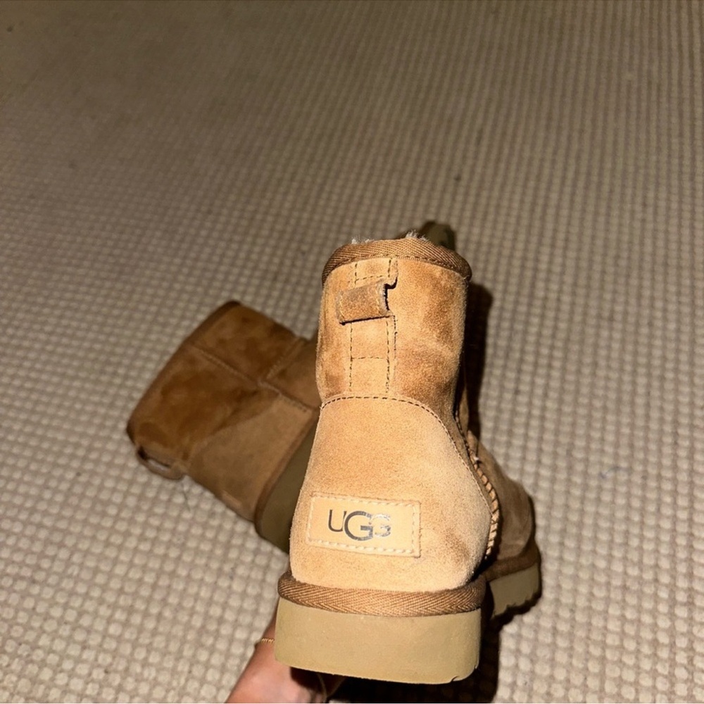 UGG Classic Chestnut Boots